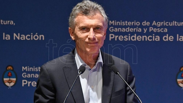 Macri pidió que el campo dialogue &quot;con la mejor predisposición&quot; con el gobierno electo