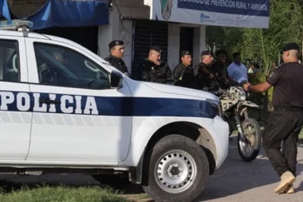 La Policía de Rodeíto y Perico recibieron unidades móviles