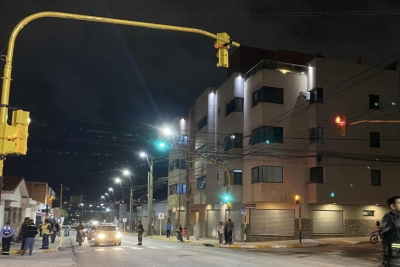 El intendente Jorge inauguró nuevos semáforos en barrio Chijra