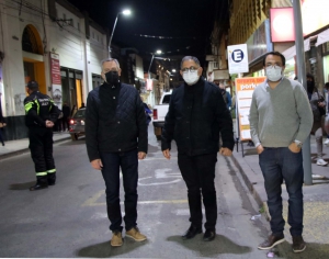 Luminarias led en calle Alvear