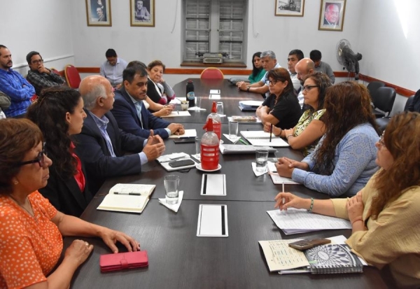 Capital Humano y representantes de ATSA en la legislatura