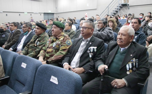Nombran &ldquo;Ciudadanos Distinguidos&rdquo; a m&aacute;s de cien veteranos de guerra juje&ntilde;os