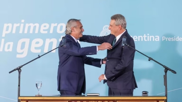 Rossi asumi&oacute; al mando del Gabinete: equilibrio en la interna y rol clave en la agenda pol&iacute;tica