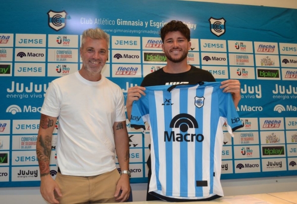 Minervino, Lazarte y Villarreal, firmaron contrato con el &ldquo;Lobo&rdquo;