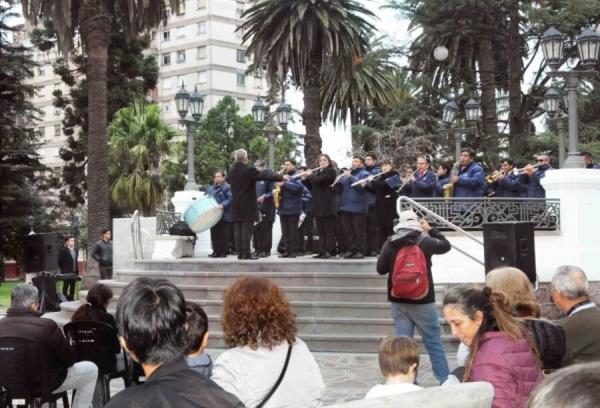 Se estrenaron las &ldquo;Tardecitas Musicales en la Glorieta&rdquo;