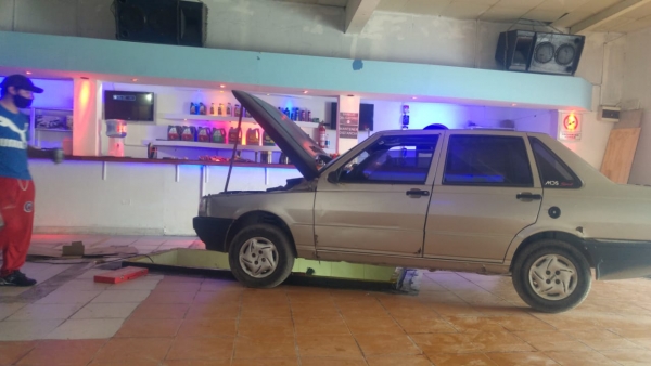 Municipio apoya reconversi&oacute;n de rubros de comerciantes