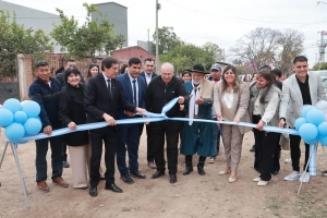 Sadir inauguró una red de agua y un nuevo espacio para emprendedores en Pampa Blanca