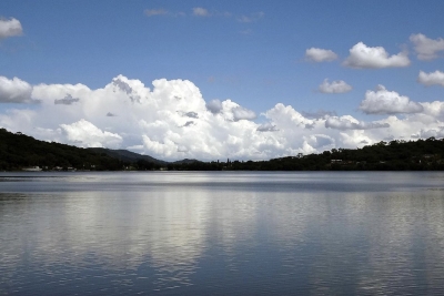 El dique La Ci&eacute;naga recibe al Tria Cross