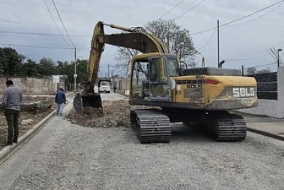 Obras de ordenamiento vial y urbano en El Carmen