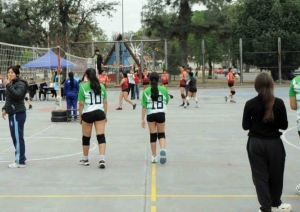 Municipalidad acompaña un torneo de vóley sub-16 intercolegial