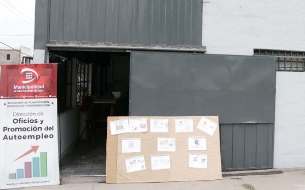 Seminario, "Conociendo mi m&aacute;quina de coser"