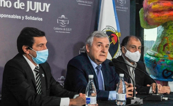 &Aacute;lvarez Garc&iacute;a: "El gobernador Morales hace un gran esfuerzo por los trabajadores estatales"