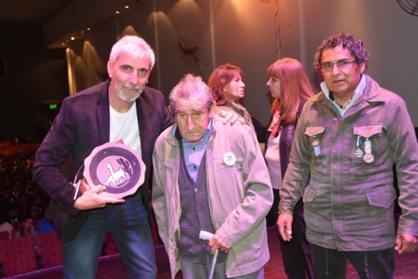 Julio Aro brind&oacute; una conferencia sobre Malvinas
