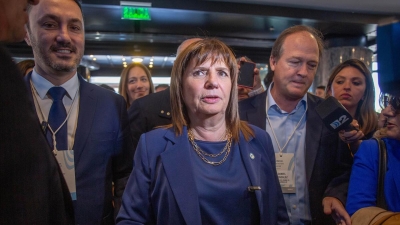 Bullrich afirm&oacute; que el sistema de indemnizaciones "es una espada de Damocles"
