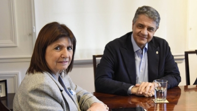 Bullrich y Jorge Macri negocian para sacar a los presos federales de comisar&iacute;as porte&ntilde;as