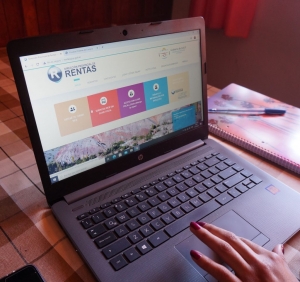 "Mi factura por favor" sigue desde casa