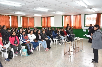 Ingreso a Primer A&ntilde;o."Las familias fueron a la escuela"