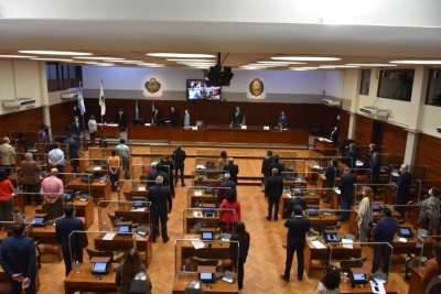 Legislatura prest&oacute; acuerdo a nuevos funcionarios