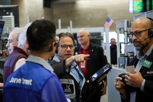 Jornada financiera: las acciones argentinas subieron hasta 14% en Wall Street y el riesgo pa&iacute;s volvi&oacute; a caer