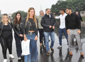 Estadio Municipal de Hockey. Jorge recorri&oacute;, junto a Magdalena Aicega