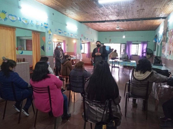 Taller sobre Buen Trato en Centros de D&iacute;a para capacitadores