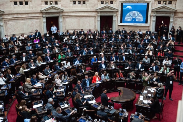 La oposici&oacute;n buscar&aacute; rechazar el DNU de la deuda para forzar a Milei a negociar el Presupuesto