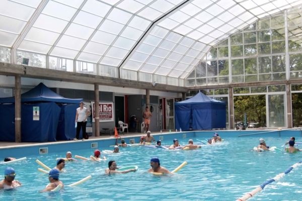 Inician las clases de nataci&oacute;n en el Natatorio &ldquo;Guillermo Poma&rdquo;