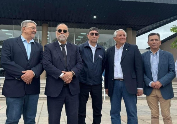 Avances. Exportaci&oacute;n de agroalimentos por el Paso de Jama