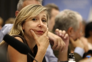 Desaprobación de Milei llega al 63 por ciento y Myriam Bregman con mejor imagen