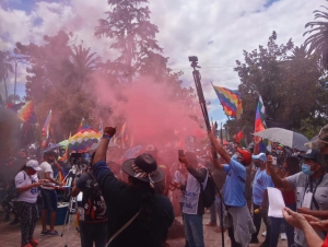Multaron a manifestantes por obstaculizar el libre tr&aacute;nsito