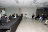 Gobierno y gremios por retorno presencial de clases