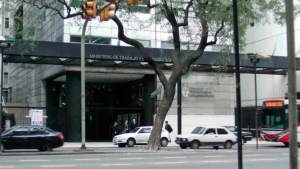 Consejo del Salario se re&uacute;ne para fijar un nuevo aumento del piso salarial