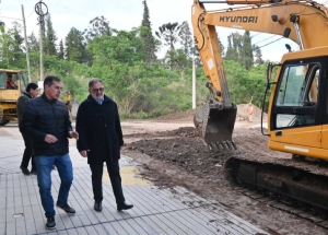 Ponen en marcha obra de pavimentación para descomprimir el tránsito en av. Carrillo