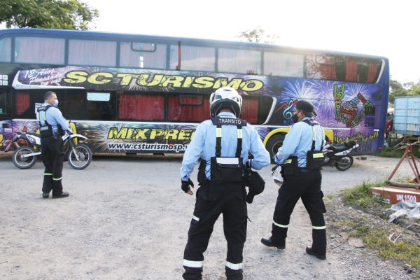 Demoran colectivos que hac&iacute;an viajes "truchos"