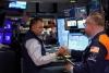 Jornada financiera: las acciones argentinas cayeron hasta 6% en Wall Street, pero el riesgo país volvió a bajar