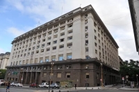 En las reuniones de transici&oacute;n, el Gobierno admiti&oacute; que le dejar&aacute; a Milei un d&eacute;ficit de 3% del PBI