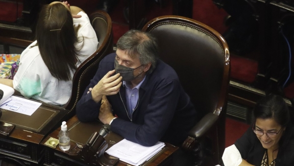 En La C&aacute;mpora ya se resignan a que la oposici&oacute;n garantice el acuerdo con el FMI