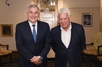 Morales se reuni&oacute; con el ex presidente espa&ntilde;ol Felipe Gonz&aacute;lez