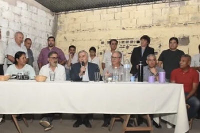 El Gobernador destin&oacute; un terreno para uso exclusivo del Centro Vecinal de 9 de Julio