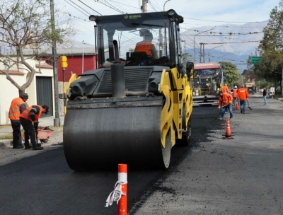 Municipio repaviment&oacute; la Av. Arturo Illia