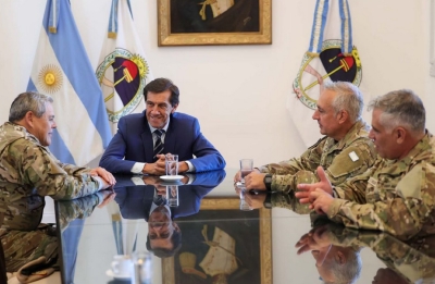 Jefe de la 2&ordf; Divisi&oacute;n del Ej&eacute;rcito Argentino visito a Sadir