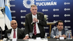 Manzur y Jaldo justifican el adelantamiento de las elecciones: "Tucum&aacute;n nunca vot&oacute; con Naci&oacute;n"