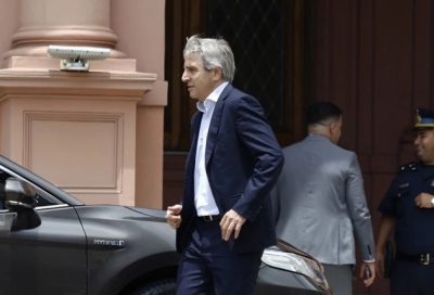 Caputo tuvo que pedirle otro pr&eacute;stamo a Bessent para pagarle al FMI