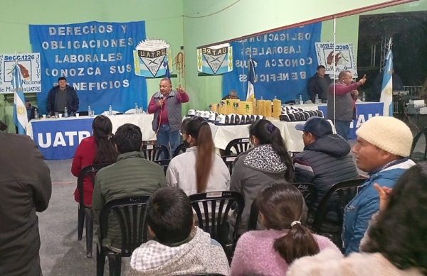 Encuentro de trabajadores rurales en la zona tabacalera