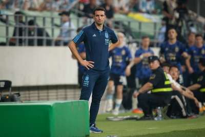 Scaloni: "Sacamos adelante un partido muy dificil"