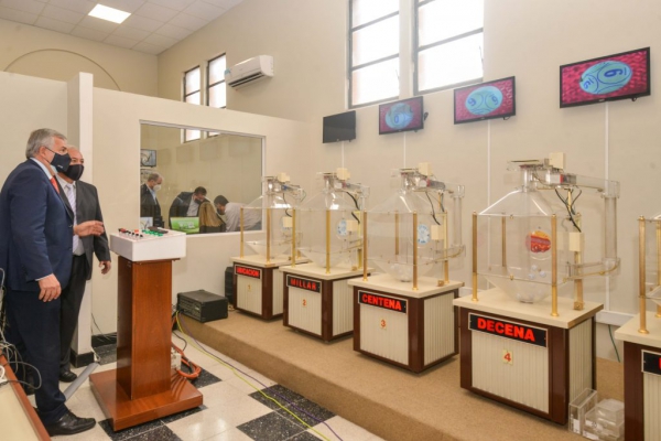 Sortearon 200 lotes para familias de San Salvador