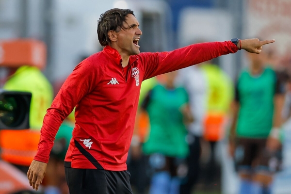 Diego Mart&iacute;nez se fue de Hurac&aacute;n y suena fuerte en Boca