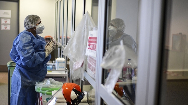 Murieron 14 personas y 1.095 resultaron contagiadas de coronavirus en el país