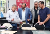 Apertura de sobres para obras en Mercado 6 de Agosto y en el Natatorio