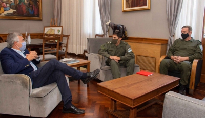 Morales recibi&oacute; a Jefe de Gendarmer&iacute;a